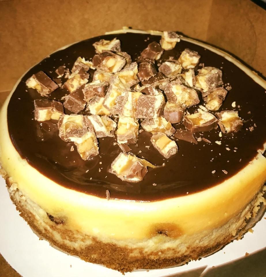 7 inch Cheesecake - Specialty - Snickers image