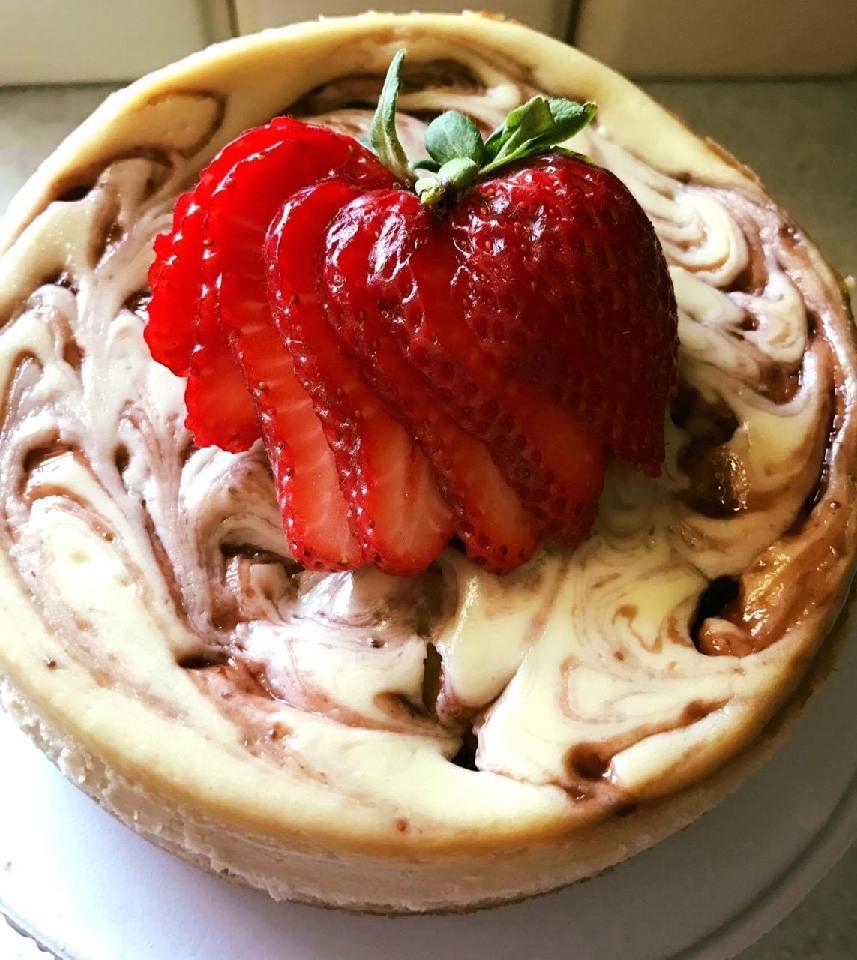 7 inch Cheesecake - Traditional image 0
